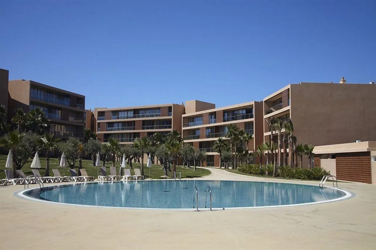 Salgados Vila Das Lagoas アルブフェイラ アパート