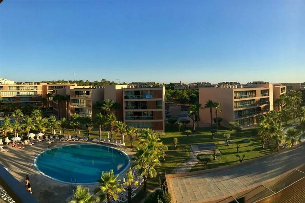 Salgados Vila Das Lagoas アルブフェイラ ポルトガル